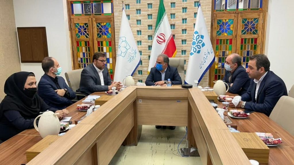 رییس فدراسیون دوچرخه سواری در مراسم افتتاحیه جاده دوچرخه سواری یزد