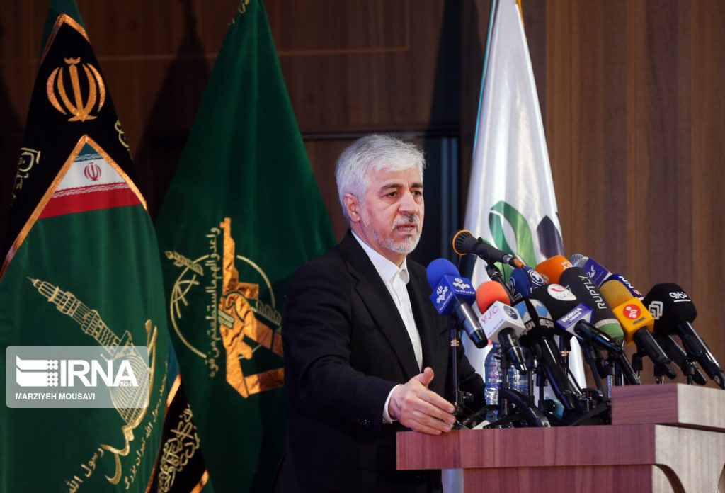 وزیر ورزش و جوانان: تهدید را نمی‌پذیرم