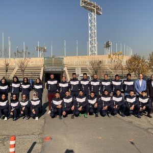 تیم ملی استقامت و نیمه استقامت راهی قشم شدند