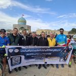 هم‌رکابی ۱۵۰۰ دانش‌آموز قزوینی از میدان جانبازان تا گلزار شهدا